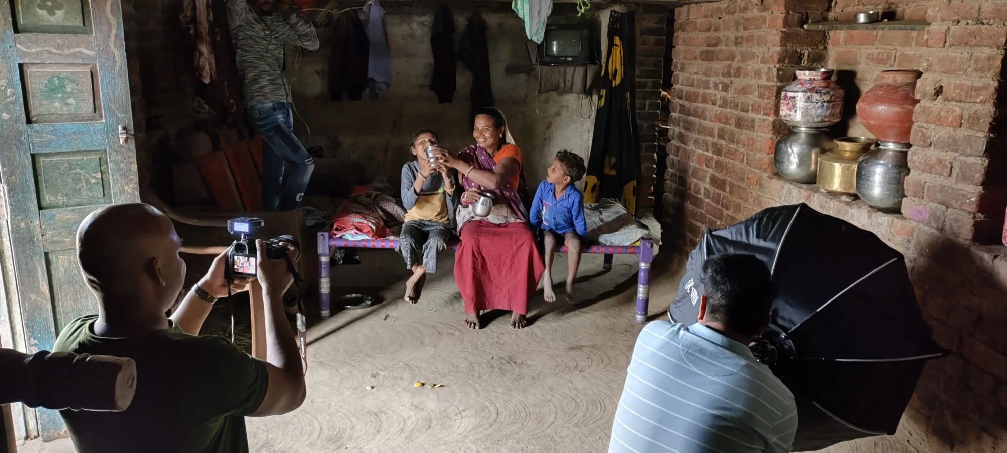 How to Work with NGOs as a Humanitarian Photographer